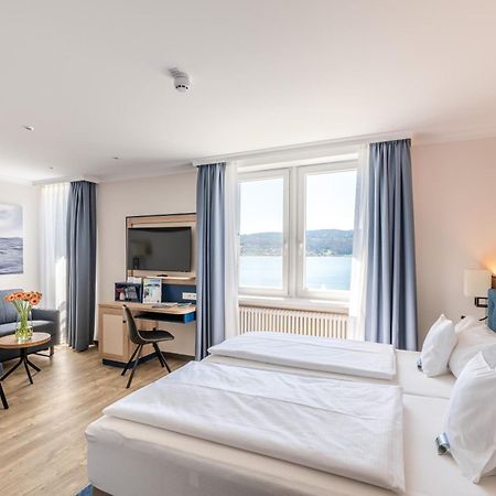 Strandhotel Loechnerhaus 라이헤나우 외부 사진