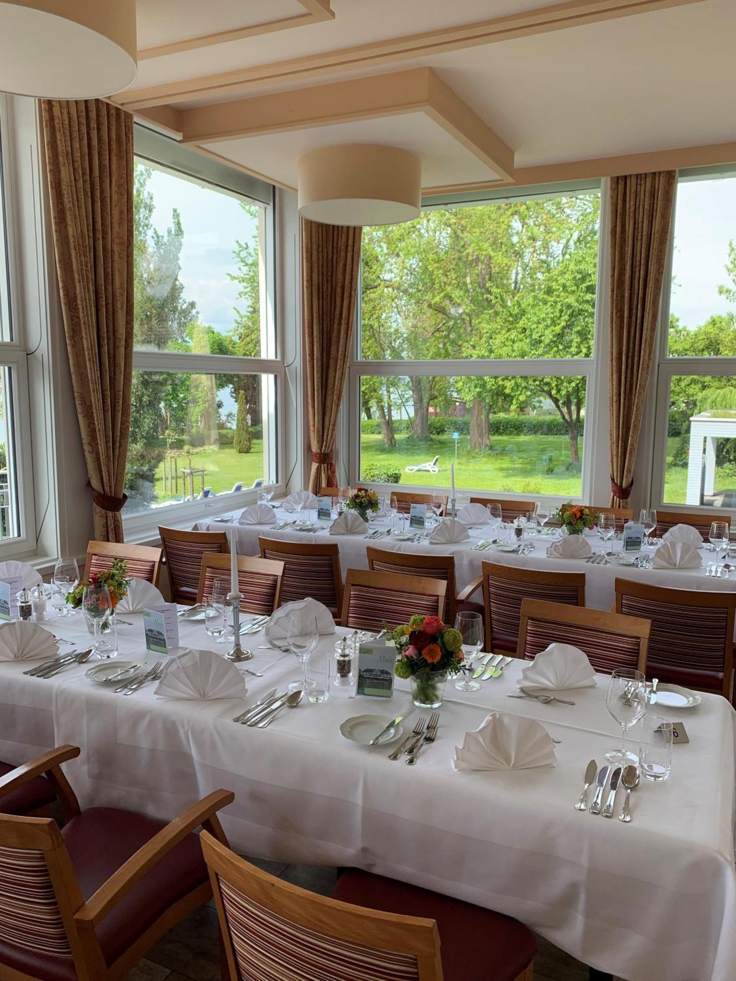 Strandhotel Loechnerhaus 라이헤나우 외부 사진