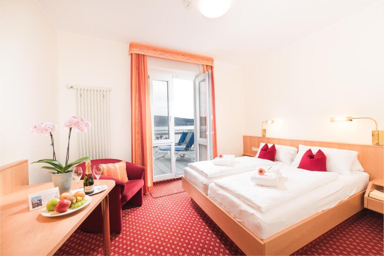 Strandhotel Loechnerhaus 라이헤나우 외부 사진