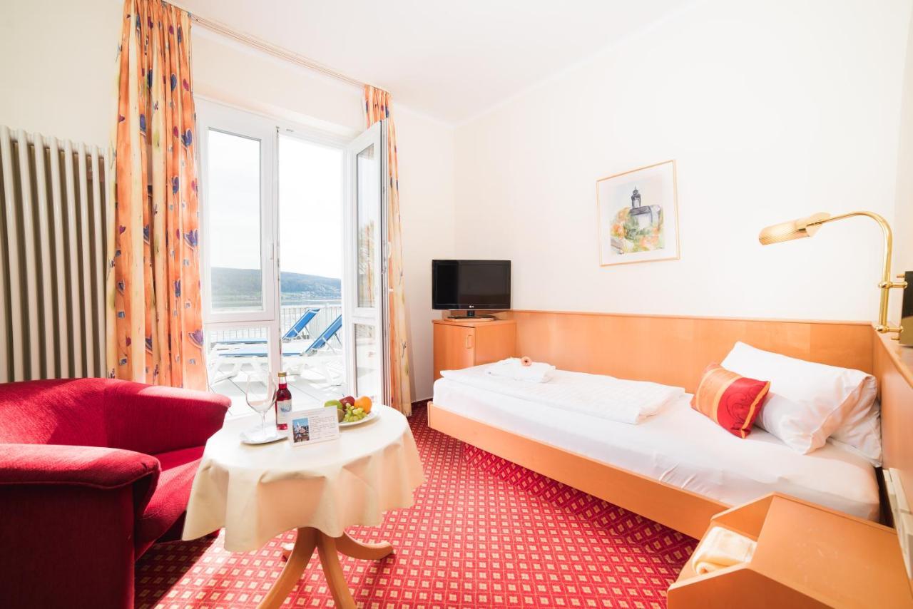 Strandhotel Loechnerhaus 라이헤나우 외부 사진