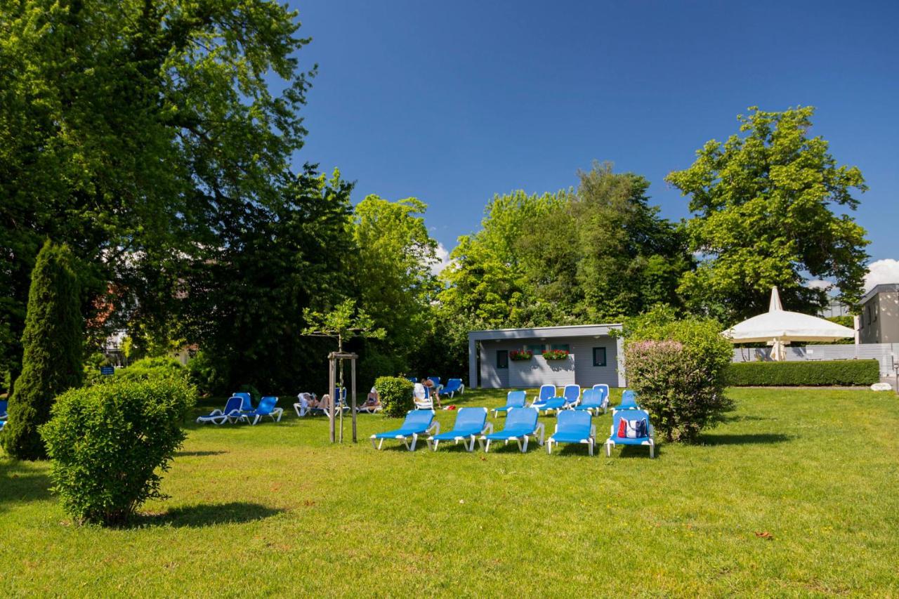 Strandhotel Loechnerhaus 라이헤나우 외부 사진